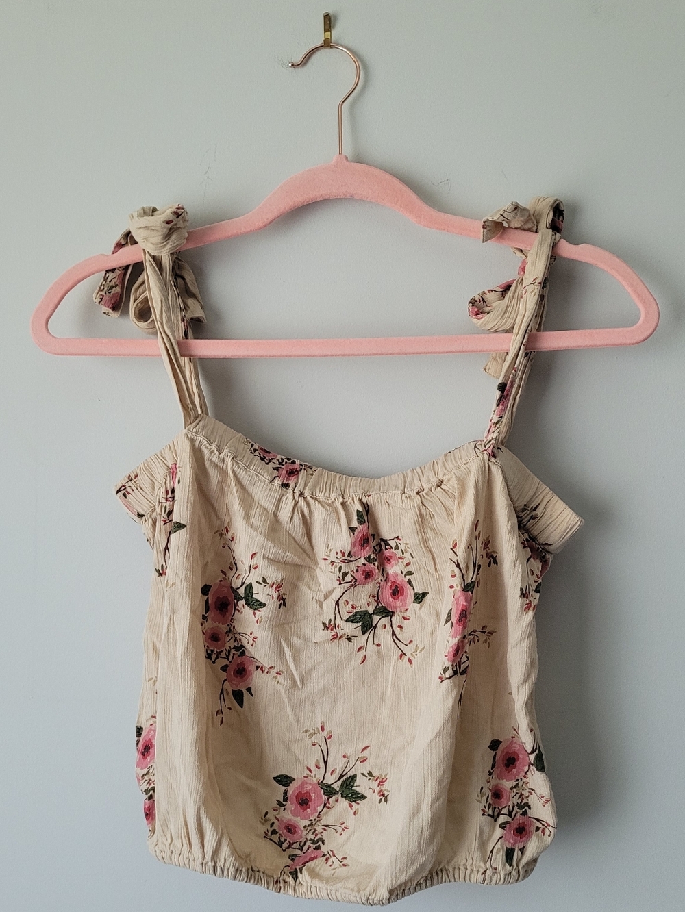 Guess Shoulder Tie Tube Top